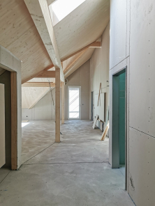 Wohnung - DG Eingang